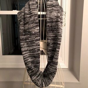 VS PINK Infinity Scarf